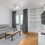 Raginisa Chic By Bookinghost * Szczecin