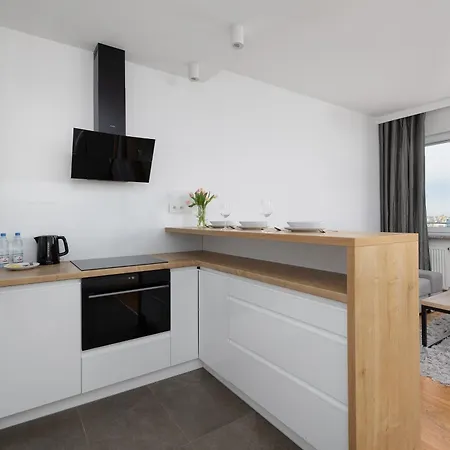 Raginisa Chic By Bookinghost