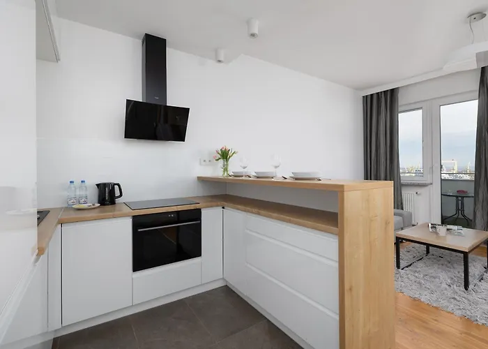 Raginisa Chic By Bookinghost